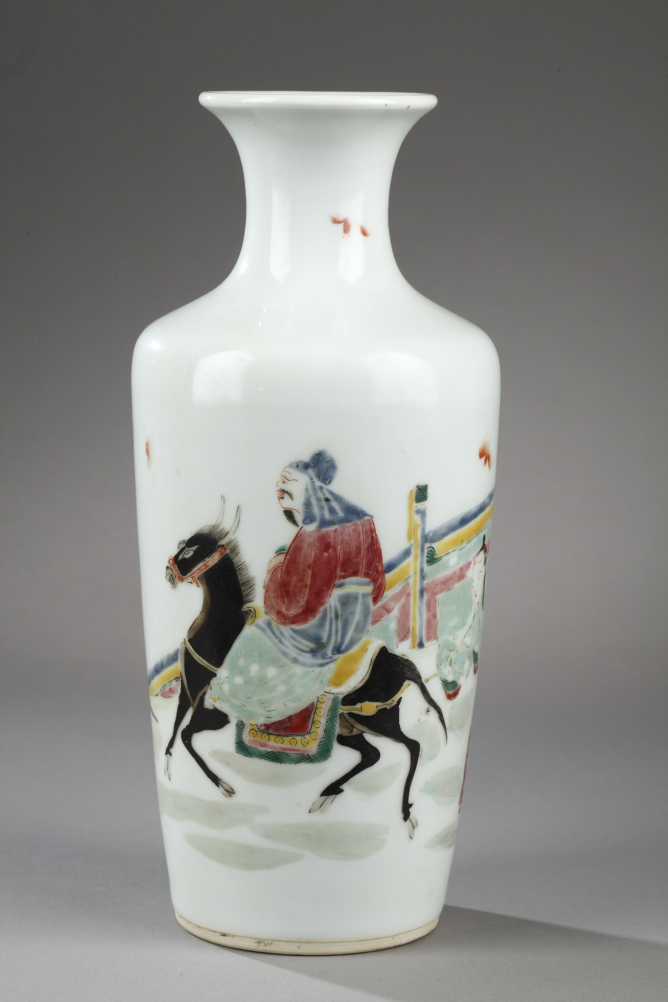 Vase "Famille rose" porcelain decorated with Meng Haoran and servant